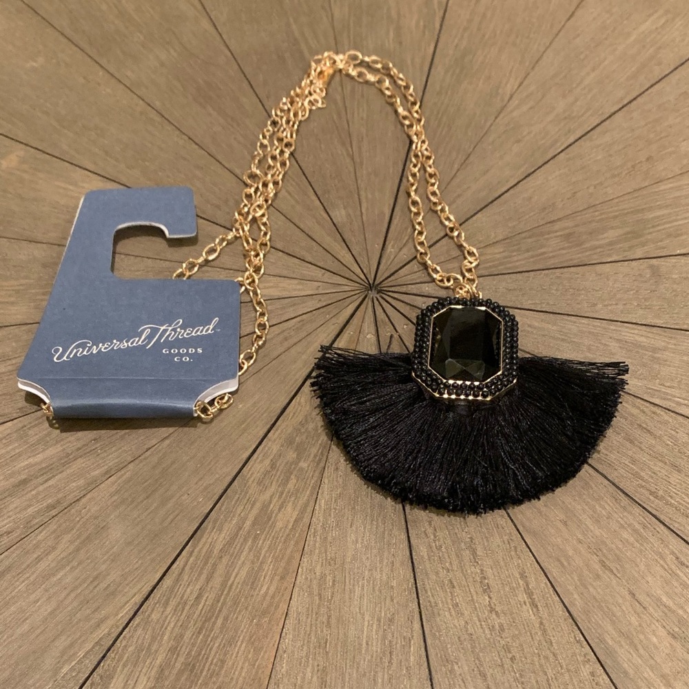 Necklace - Picture 2 of 5